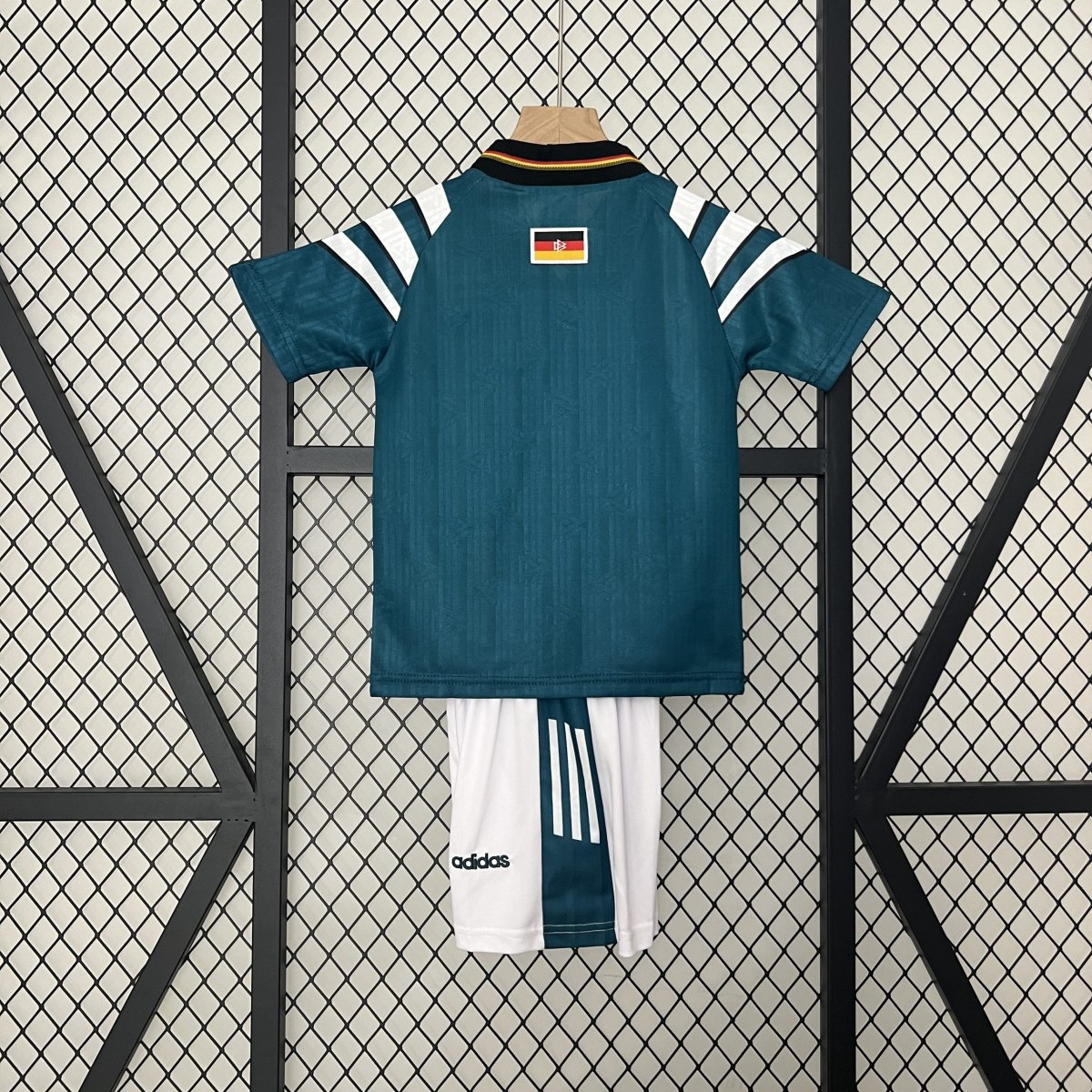 Camiseta Retro Infantil Alemania 1996 Local - Imagen 3